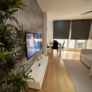 apartamento-carreteria-63.hotelsinnerja.org/