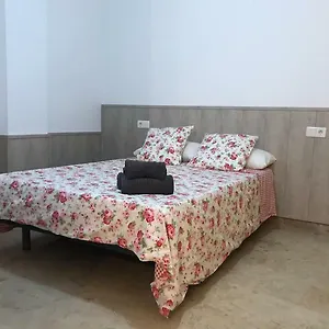 Amazing And Clean Studio Very Close To Center Apartamento